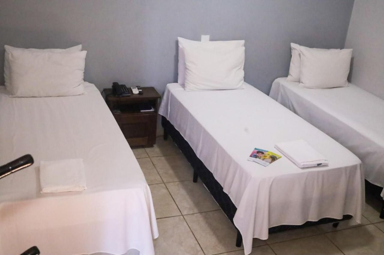 Shellter Hotel Holambra Bagian luar foto